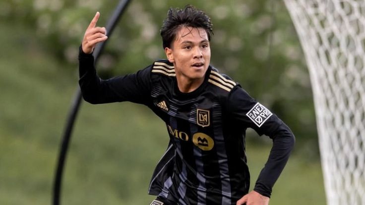 Biodata Adrian Wibowo: Pemain Berdarah Indo-AS Jebol ke MLS
