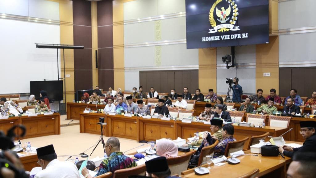Bentuk Kekecewaan Rakyat Indonesia Terhadap Polemik Politik