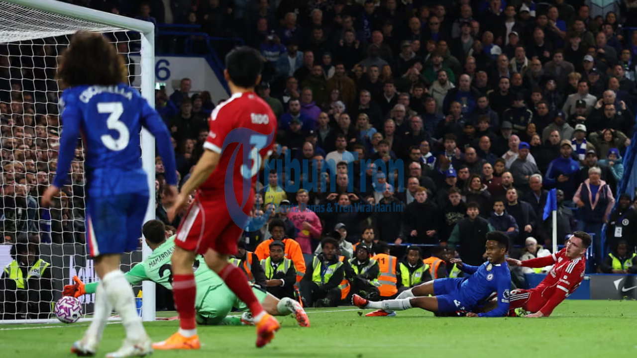 Chelsea Kalahkan Liverpool Lewat Kemenangan Dramatis