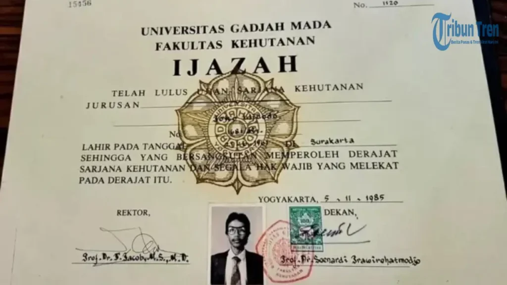 Ijazah Jokowi: Peradi Bersatu-Jokowi Mania Sambangi Mabes Polri